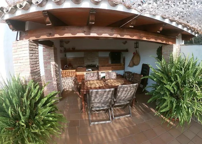 Con Piscina Y Barbacoa * Dénia