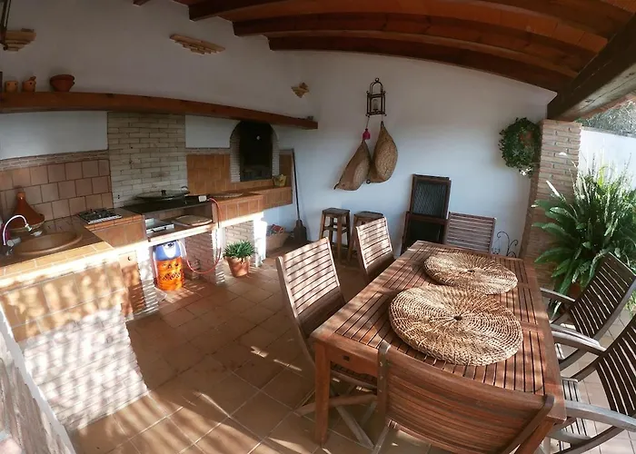 Con Piscina Y Barbacoa Apartamento *